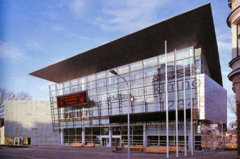 St�tn� v�deck� knihovna Liberec - �eln� pohled